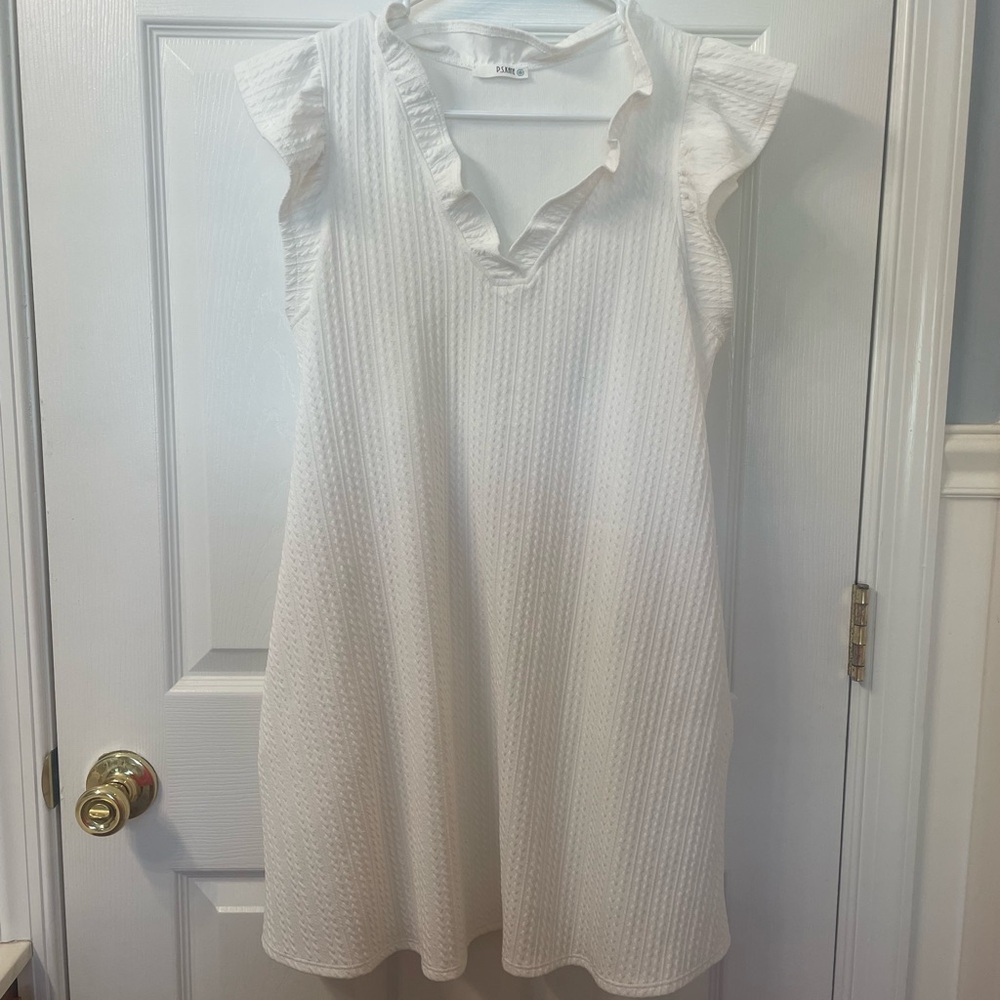 Elegant White Mini Dress